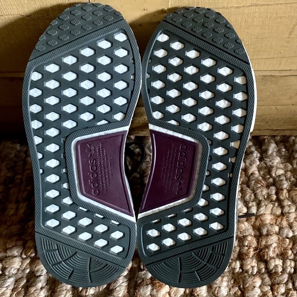 ADIDAS NMD R1 OLIVE GREEN GRAY WORKOUT SNEAKERS NWOB - Picture 7 of 15